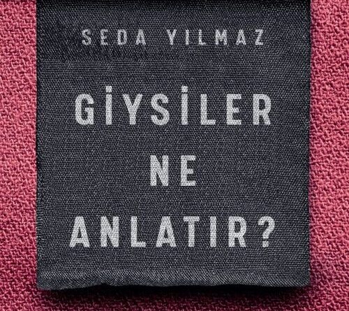 Giysiler Ne Anlatır?